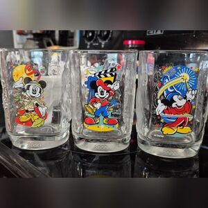 Disney Mickey Mouse Glass Set